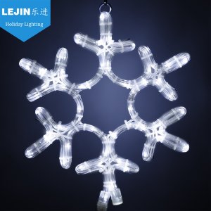 Snowflakes motif light